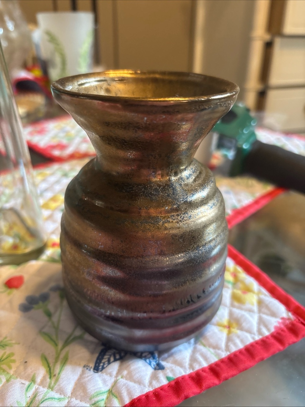 Source Unknown Metallic Gold Glass Accent Vase